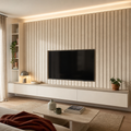 Parete TV con boiserie verticale Travertino Chiaro 1